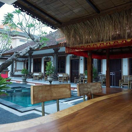 Komala Indah II Beach Inn BALI Exterior photo